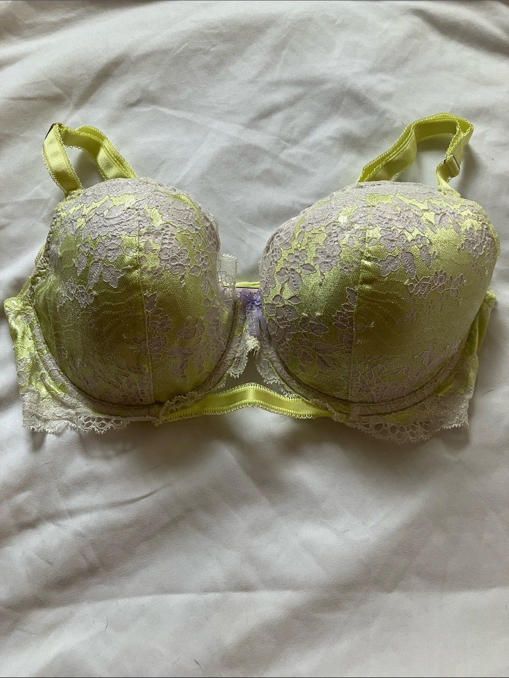 Victoria’s Secret: Lime/White Dream Angel Lined Demi Push-Up Bra- 36 D